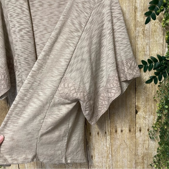 Cato Loose Short Sleeve Dolman Cardigan Oatmeal/Khaki Color Size Small - Picture 6 of 9